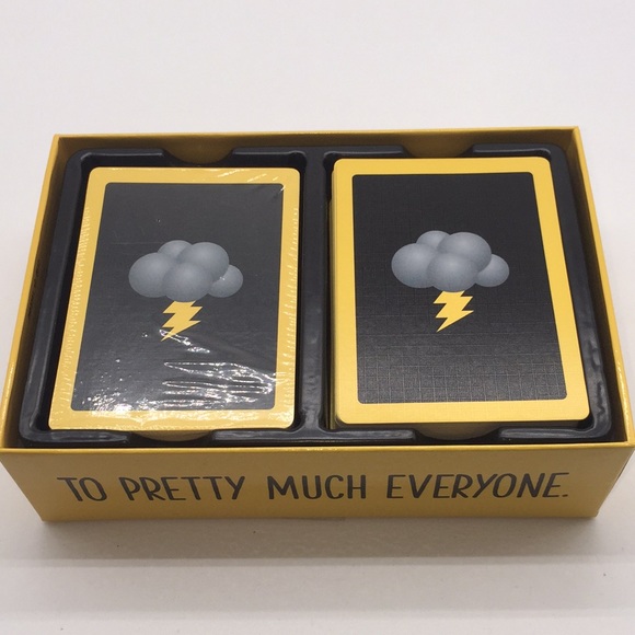 S#!% Happens Adult Card Game 18+ - Picture 4 of 6